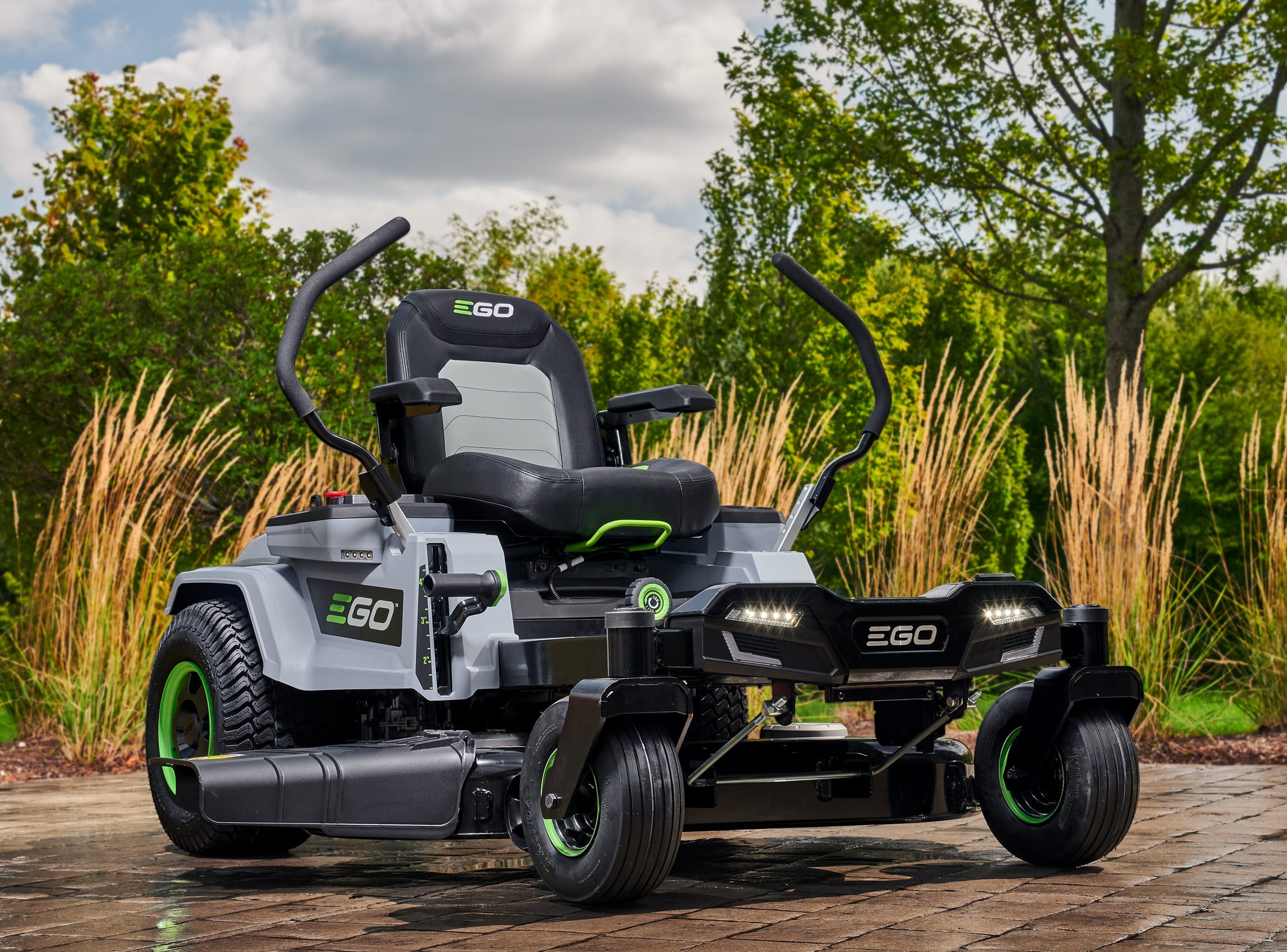 ZT4201E-L Z6 Zero-turn Ride-on Mower (Kit) - Ego Power+